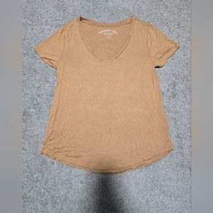 American Eagle Outfitters Yellow Short Sleeve Tee